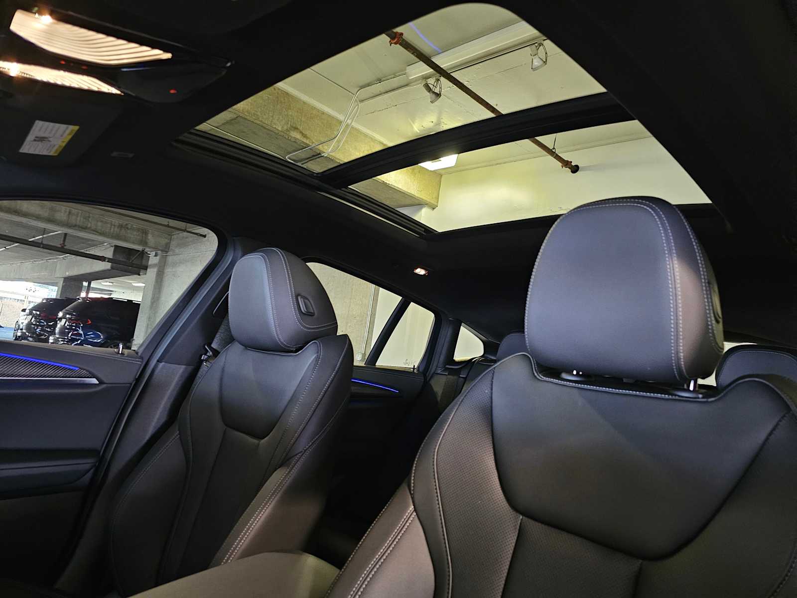 Thumbnail: 2023 BMW X4 - 32