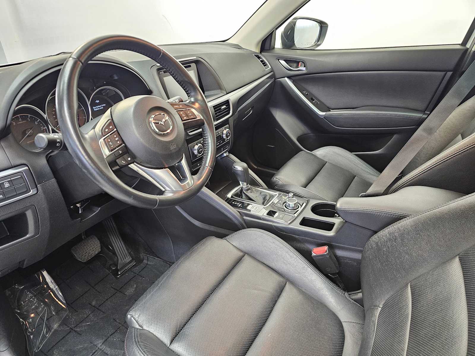 Thumbnail: 2016 Mazda CX-5 - 2