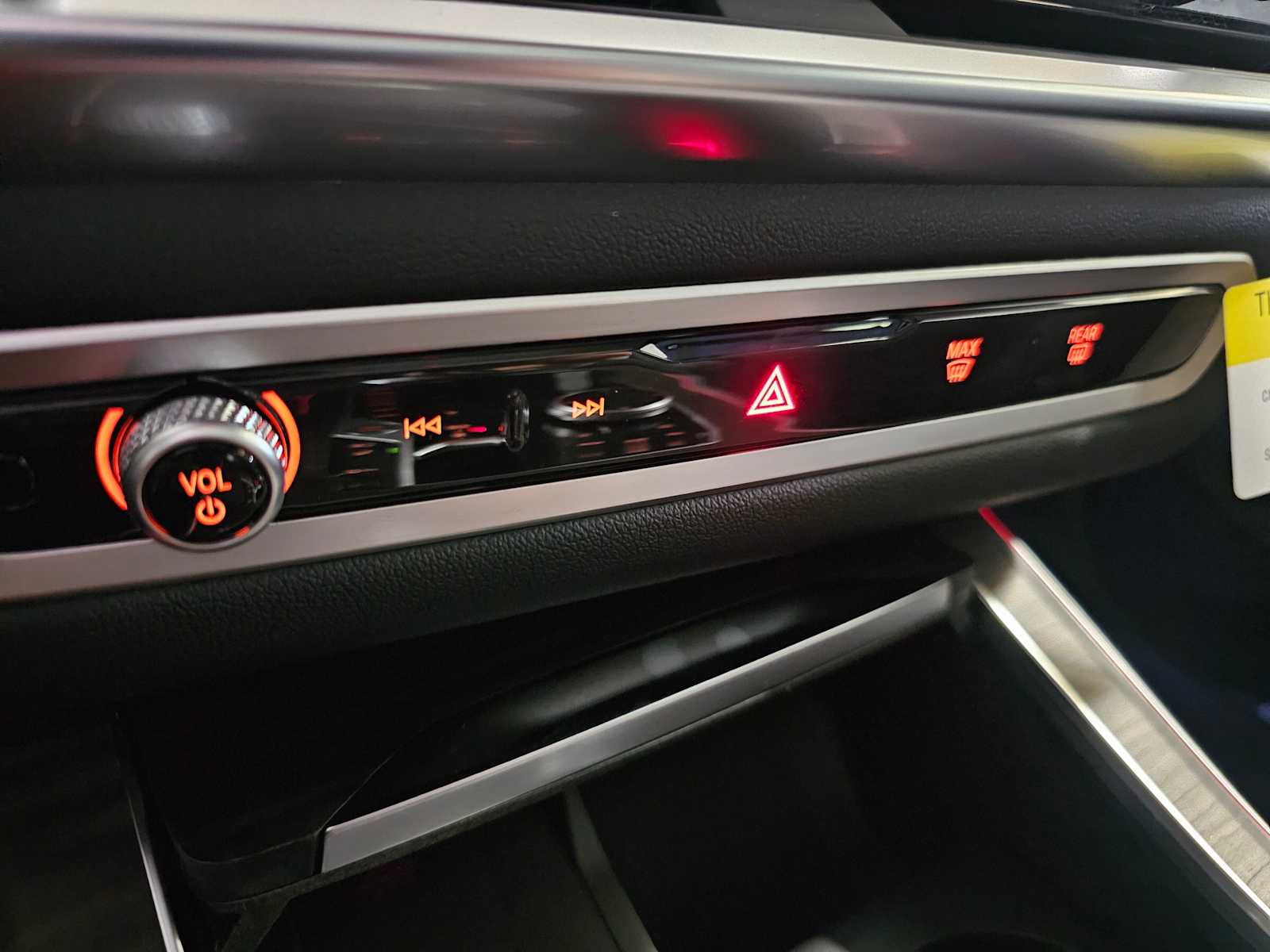 Thumbnail: 2026 BMW X5 - 18