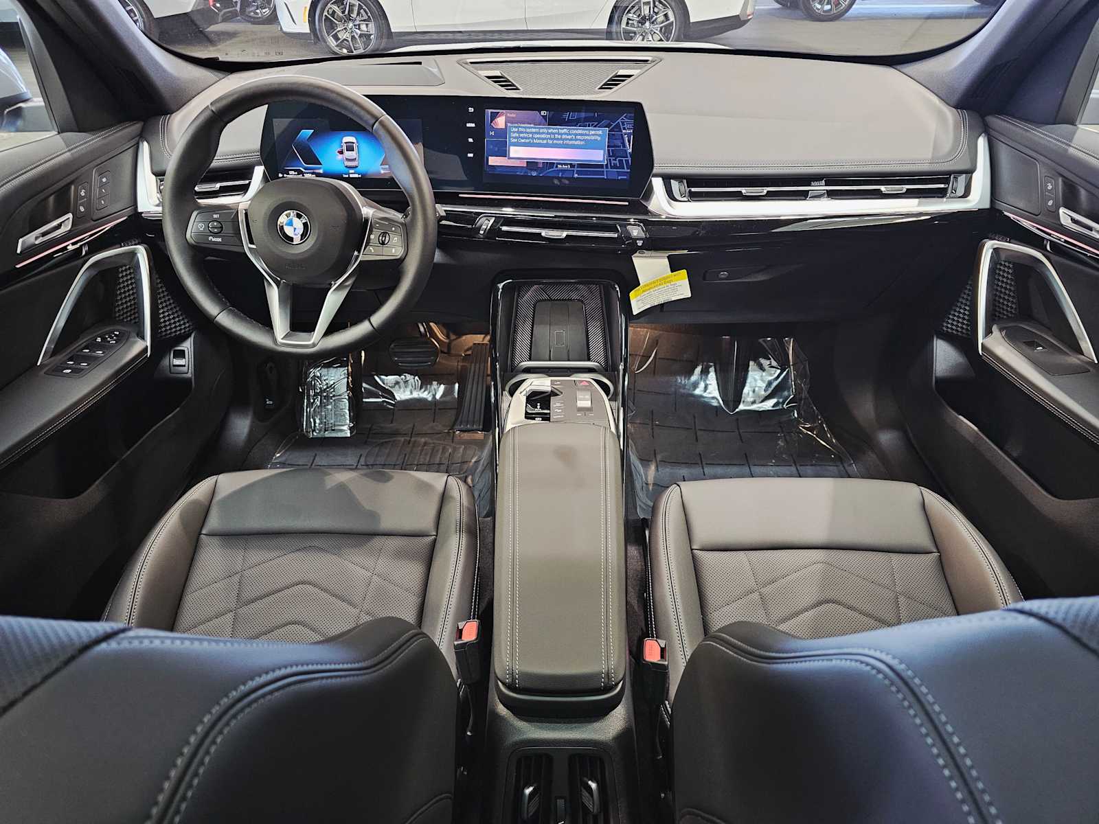 Thumbnail: 2025 BMW X1 - 10