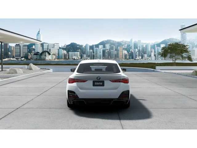 Thumbnail: 2026 BMW i4 - 5