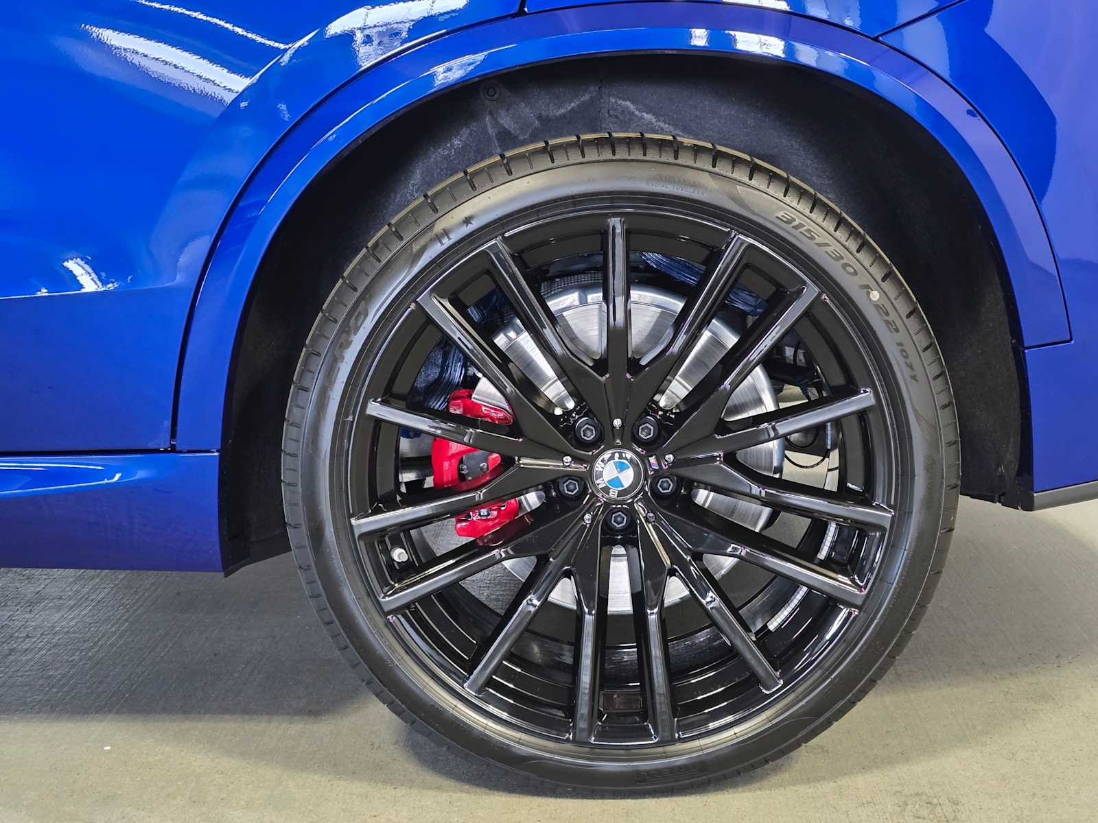 Thumbnail: 2026 BMW X5 - 8