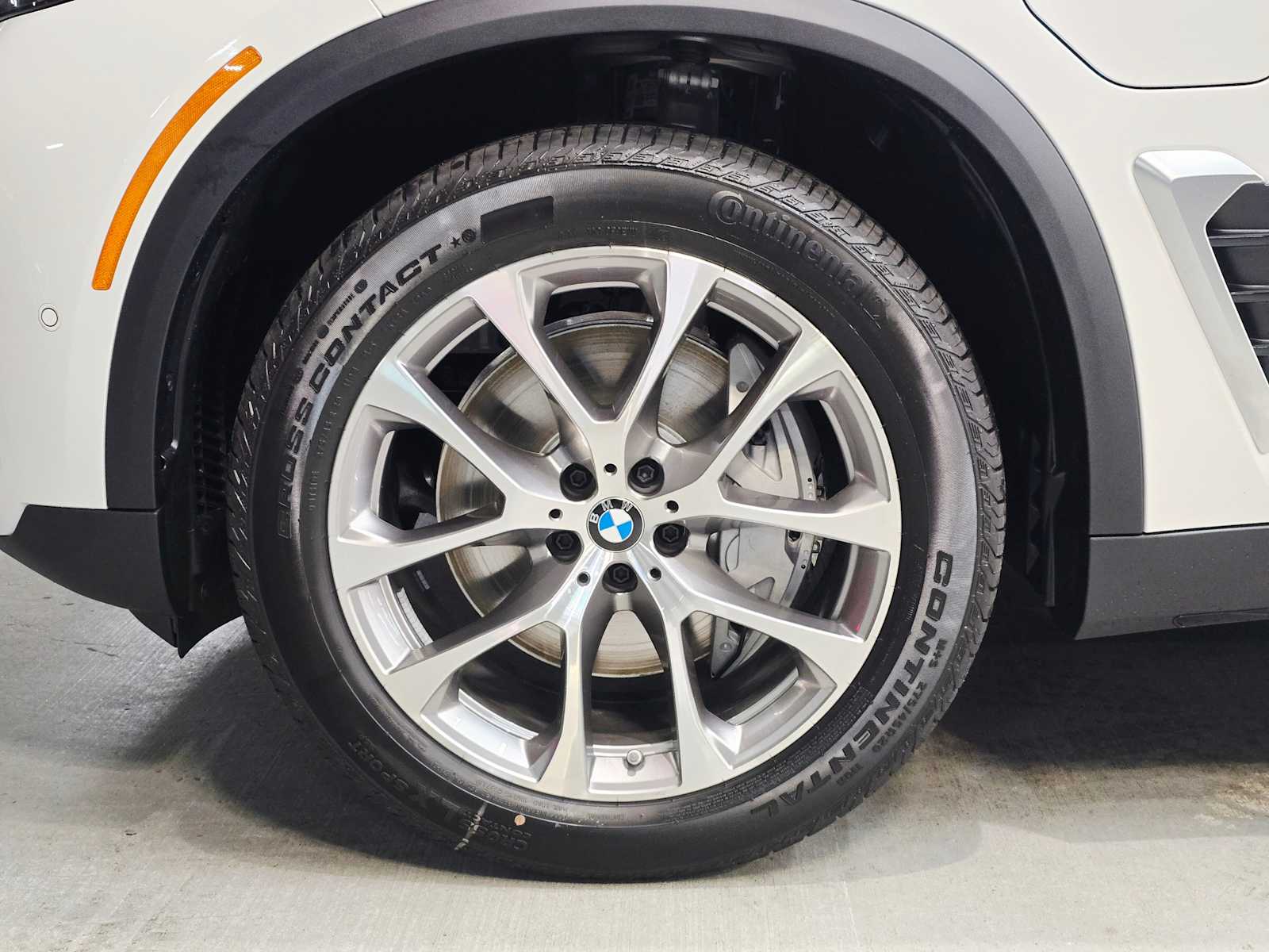 Thumbnail: 2026 BMW X5 - 8