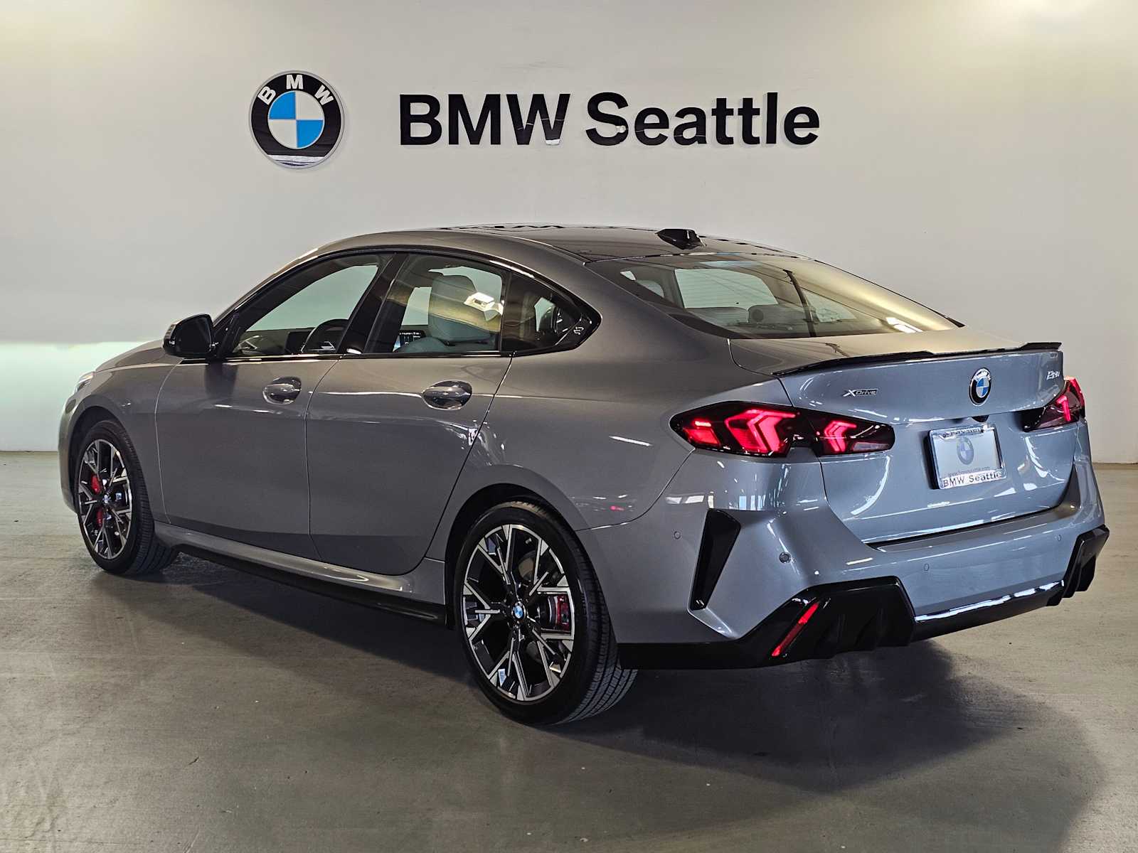Thumbnail: 2025 BMW 2 Series - 4