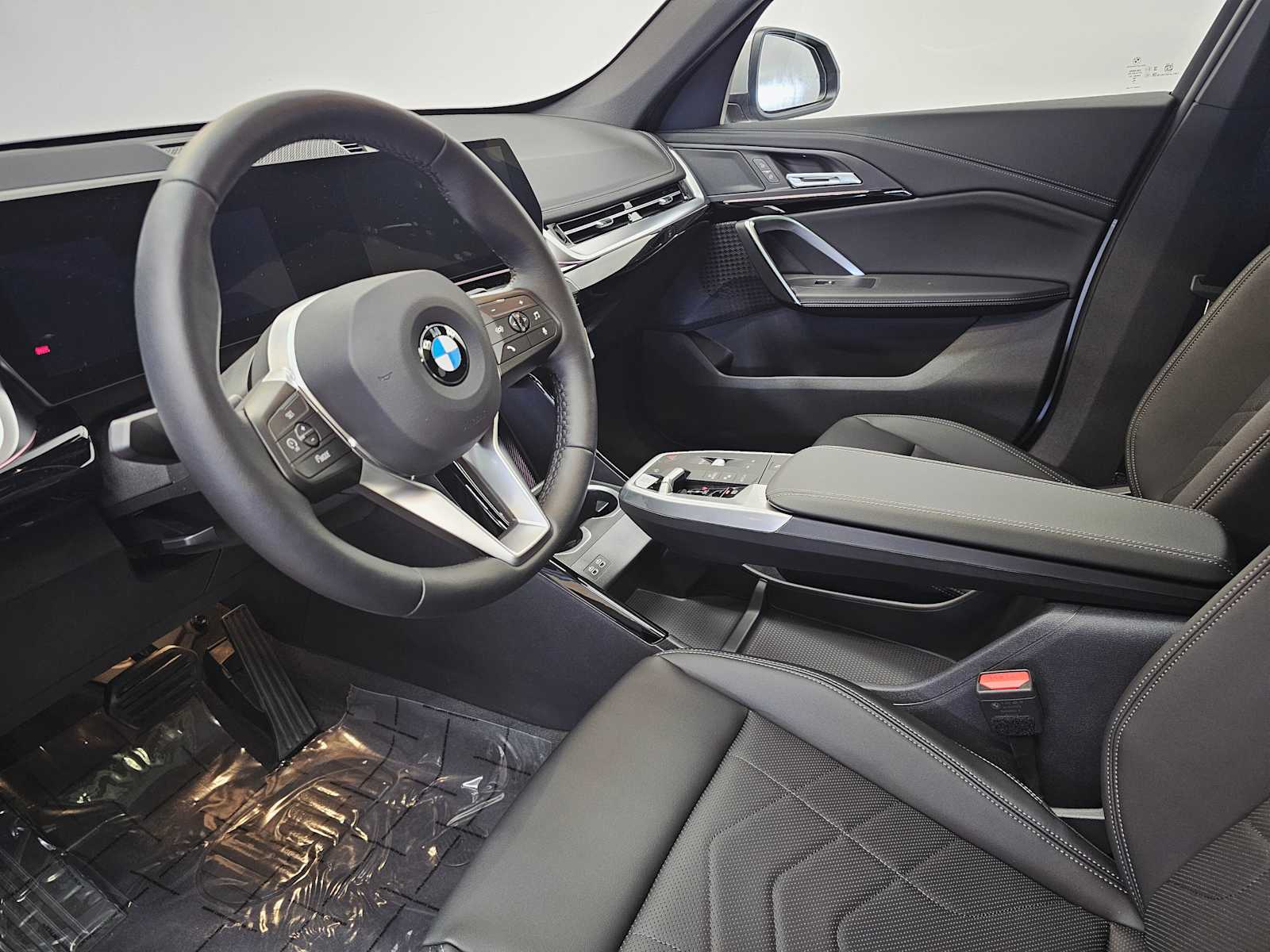 Thumbnail: 2025 BMW X1 - 2