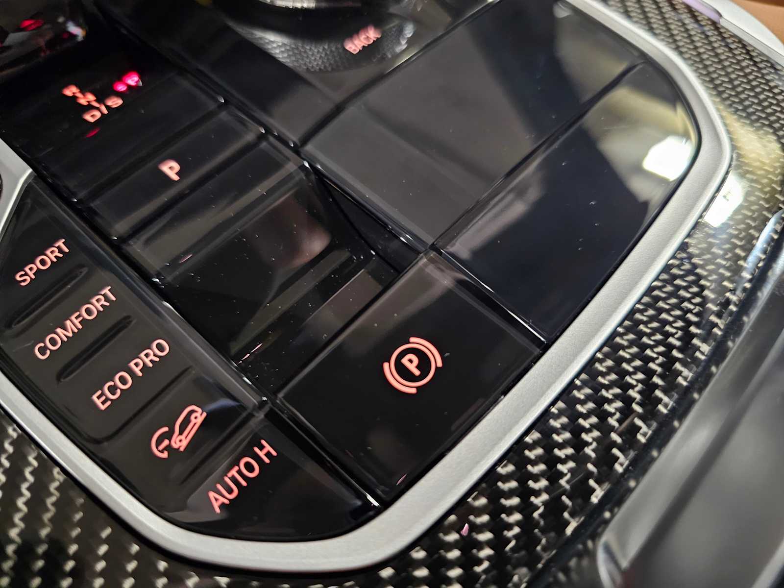 Thumbnail: 2026 BMW X5 - 23