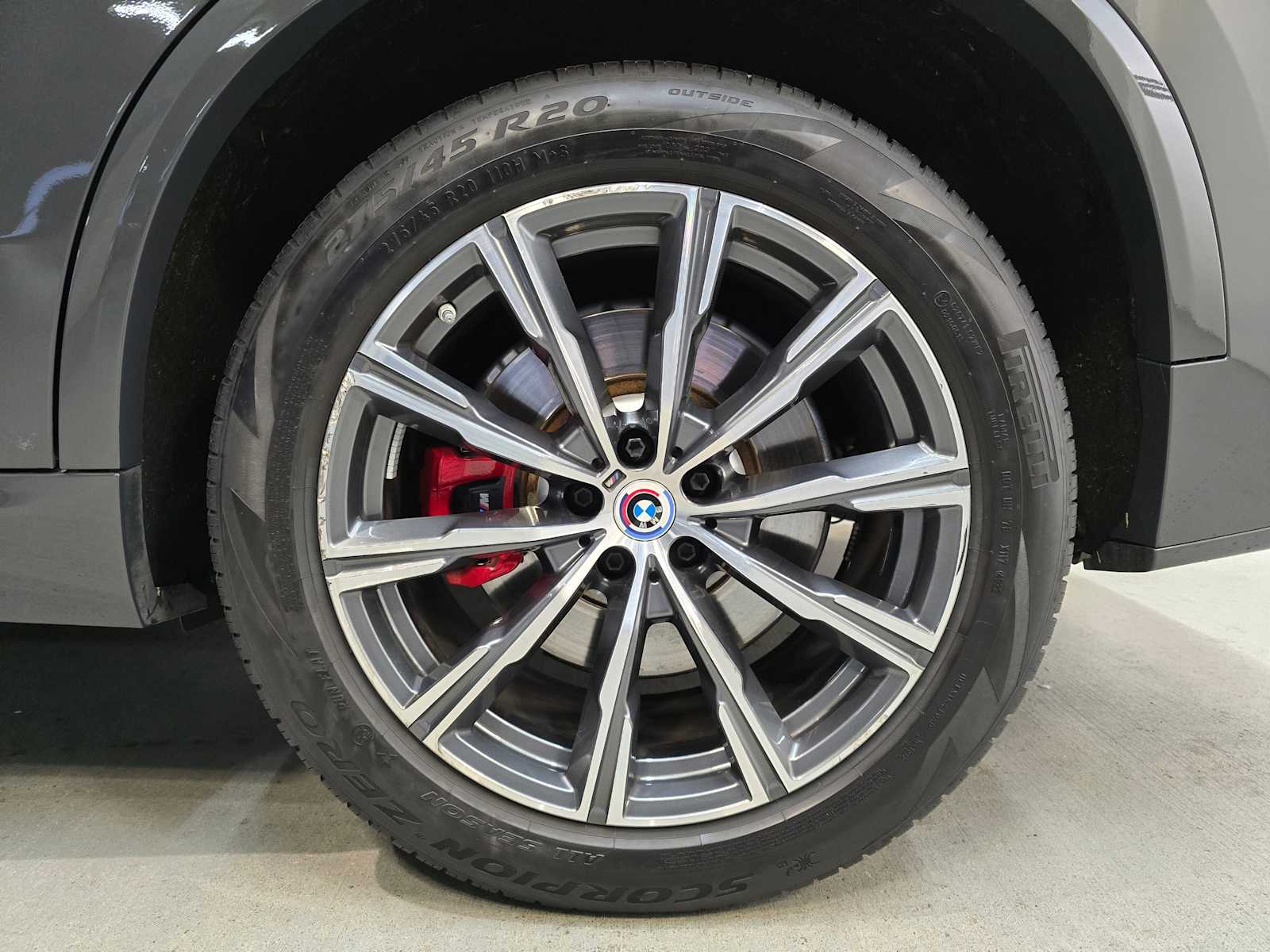 Thumbnail: 2023 BMW X5 - 8