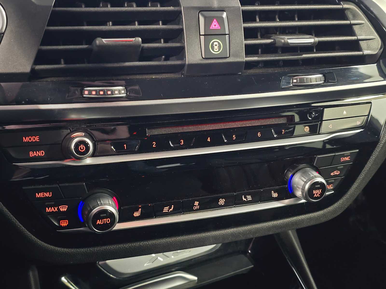 Thumbnail: 2019 BMW X3 - 15