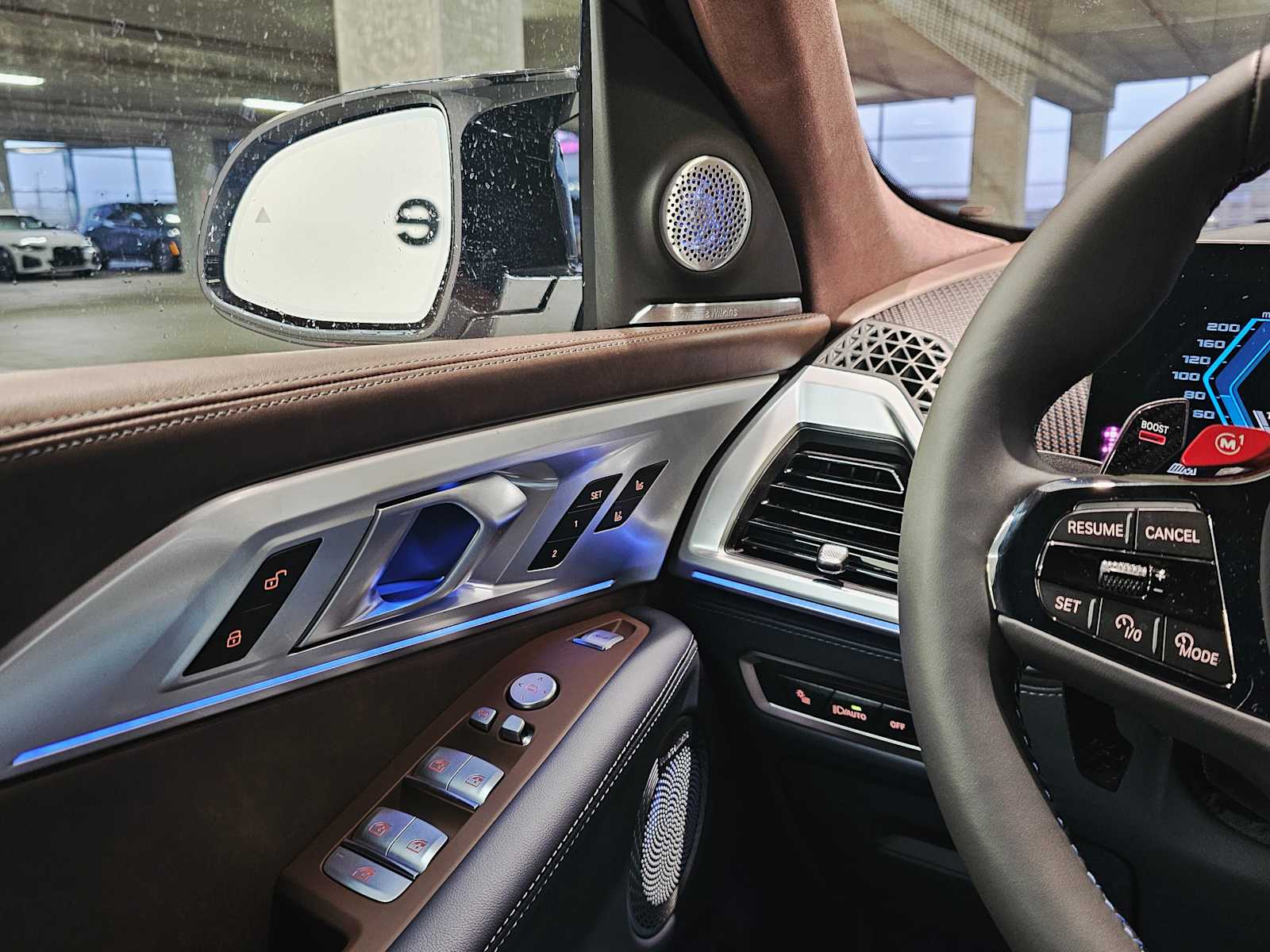 Thumbnail: 2026 BMW XM - 21