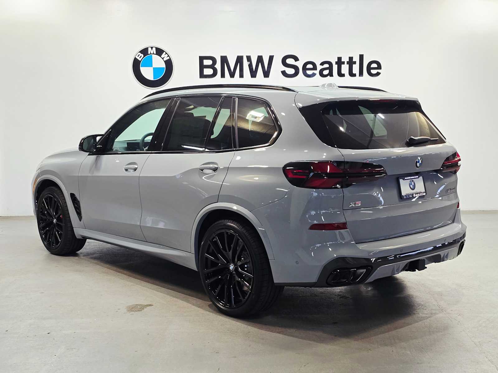 Thumbnail: 2026 BMW X5 - 4