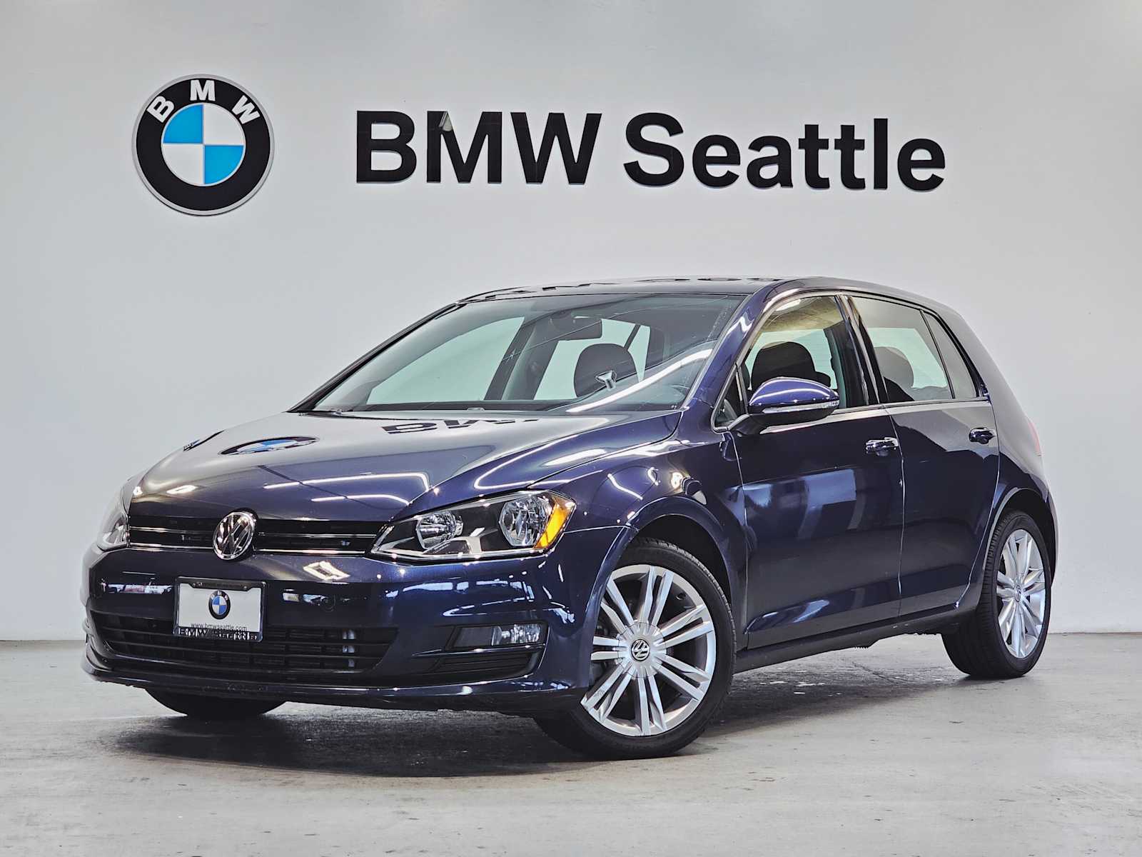 Thumbnail: 2015 Volkswagen Golf - 1
