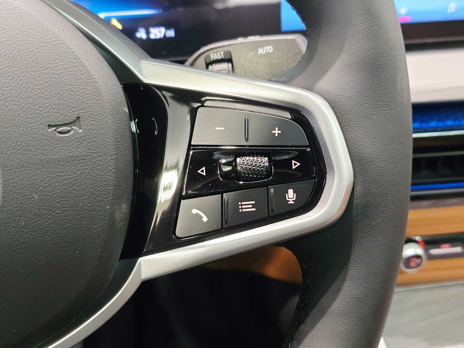 Thumbnail: 2026 BMW i4 - 19