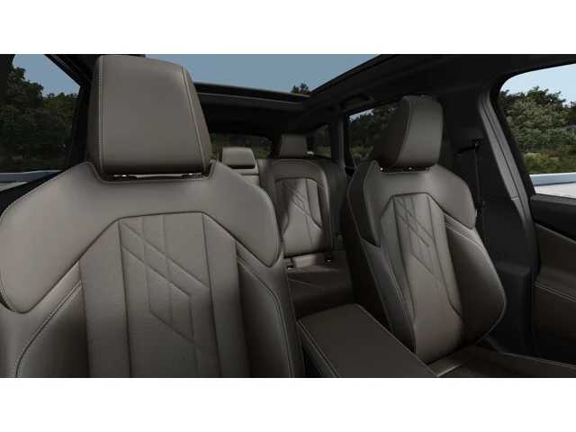 Thumbnail: 2026 BMW X3 - 11