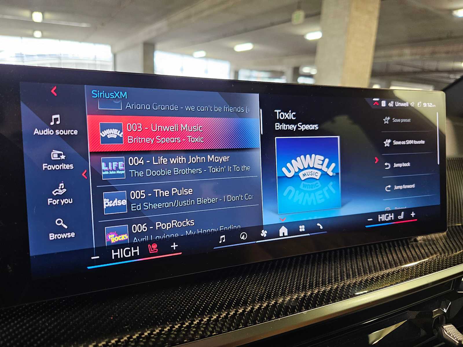 Thumbnail: 2026 BMW X5 - 15