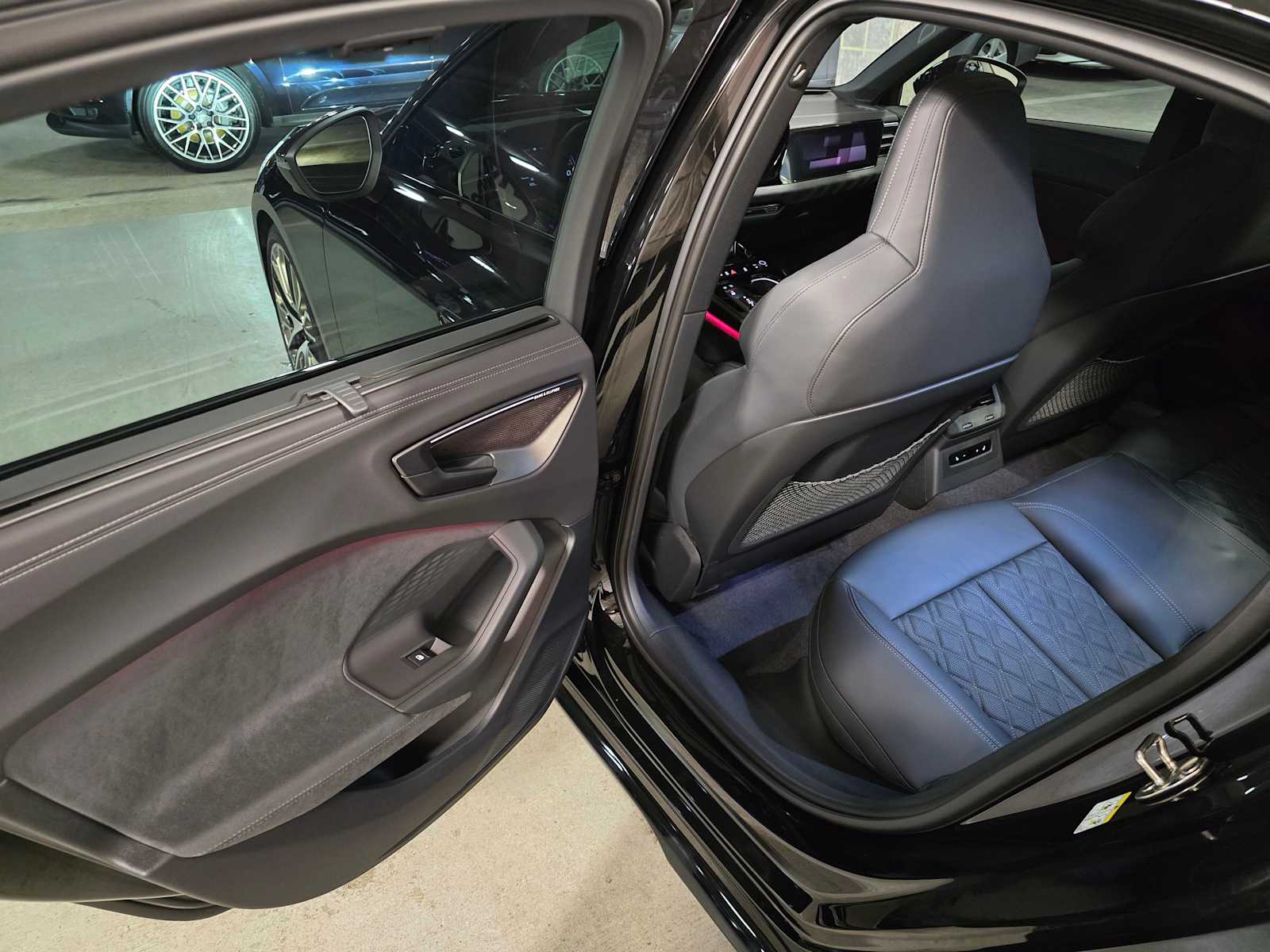 Thumbnail: 2025 Audi S5 - 27