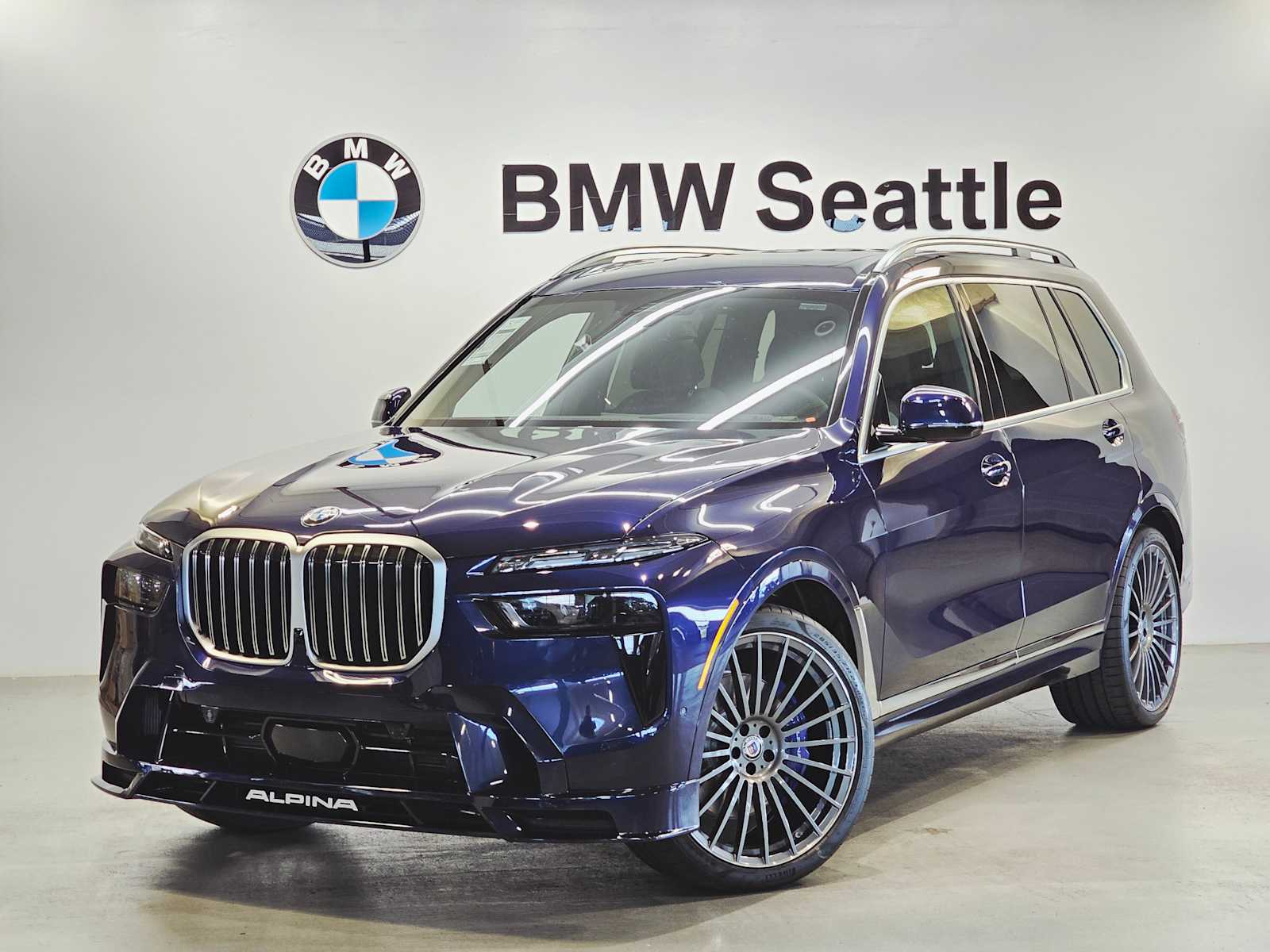Thumbnail: 2026 BMW X7 - 1