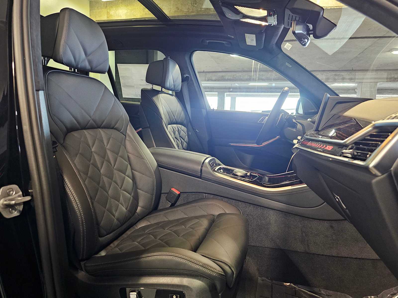 Thumbnail: 2026 BMW X5 - 38