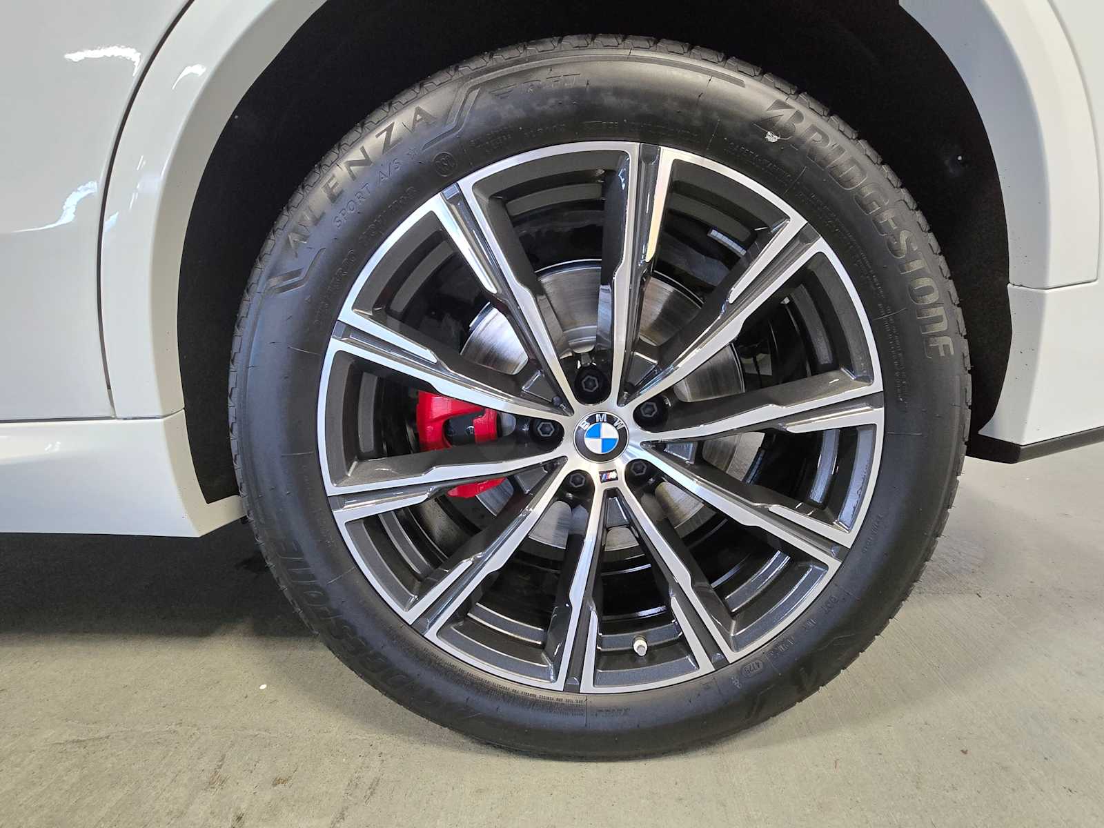 Thumbnail: 2026 BMW X5 - 8