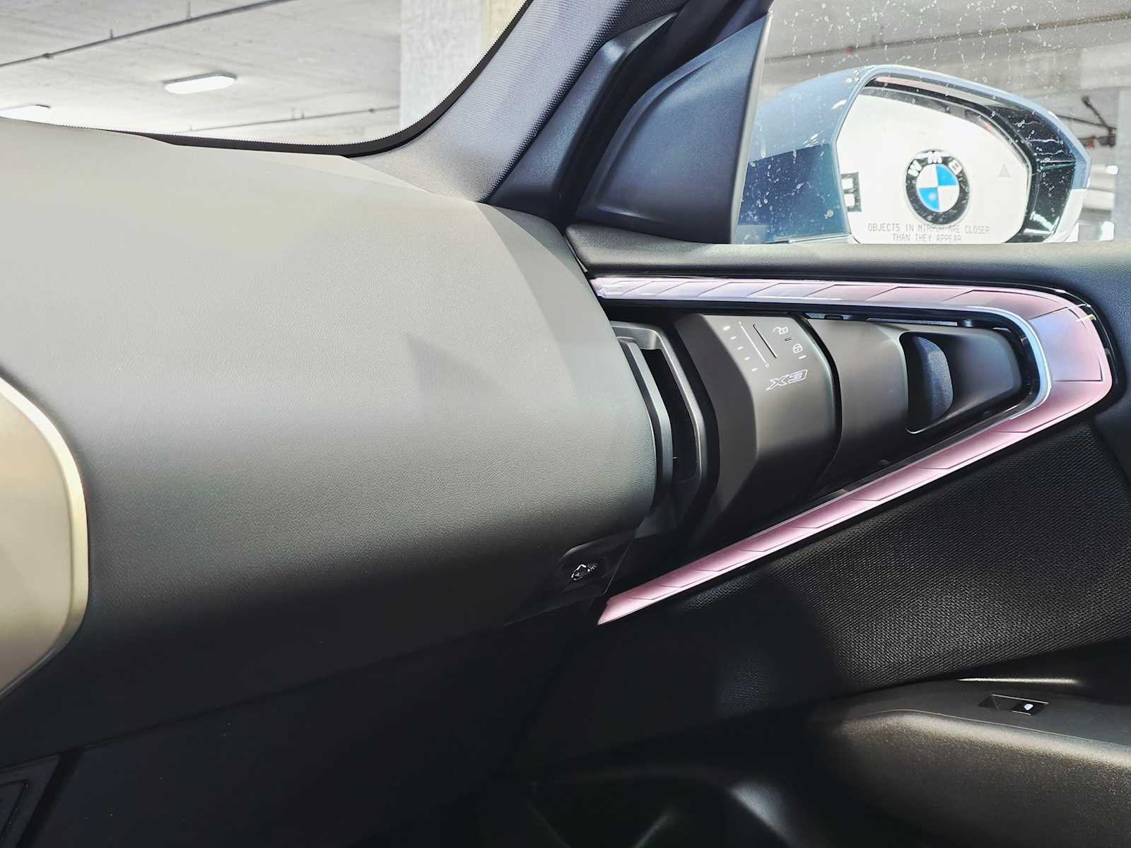 Thumbnail: 2025 BMW X3 - 20