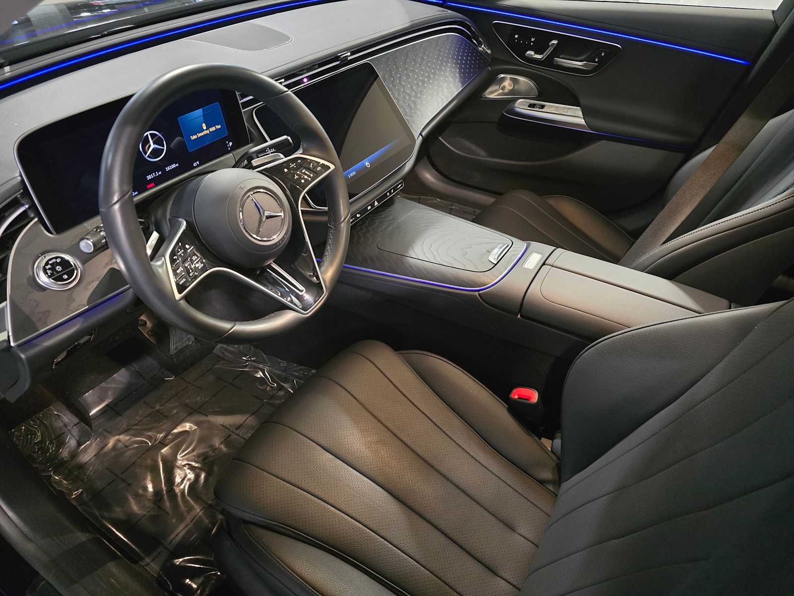 Thumbnail: 2024 Mercedes-Benz E-Class - 2