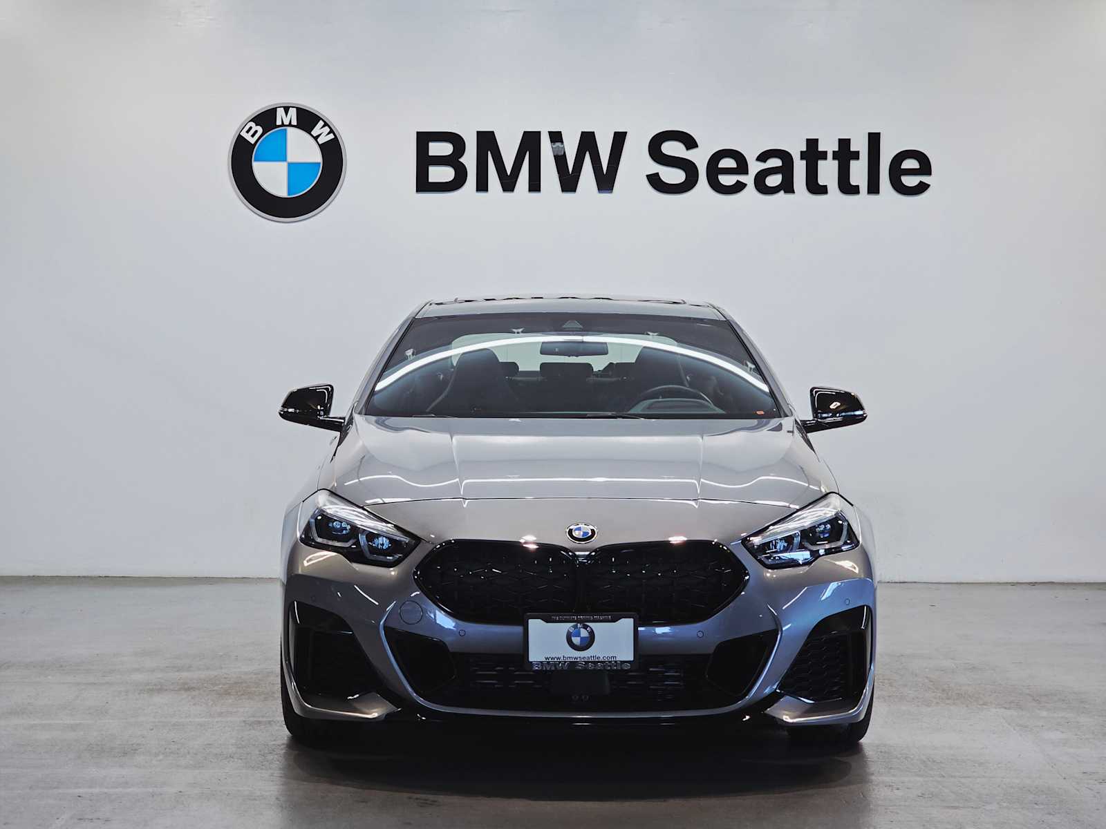 Thumbnail: 2024 BMW 2 Series - 6