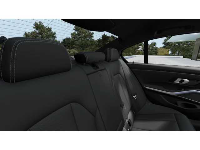 Thumbnail: 2026 BMW 3 Series - 12
