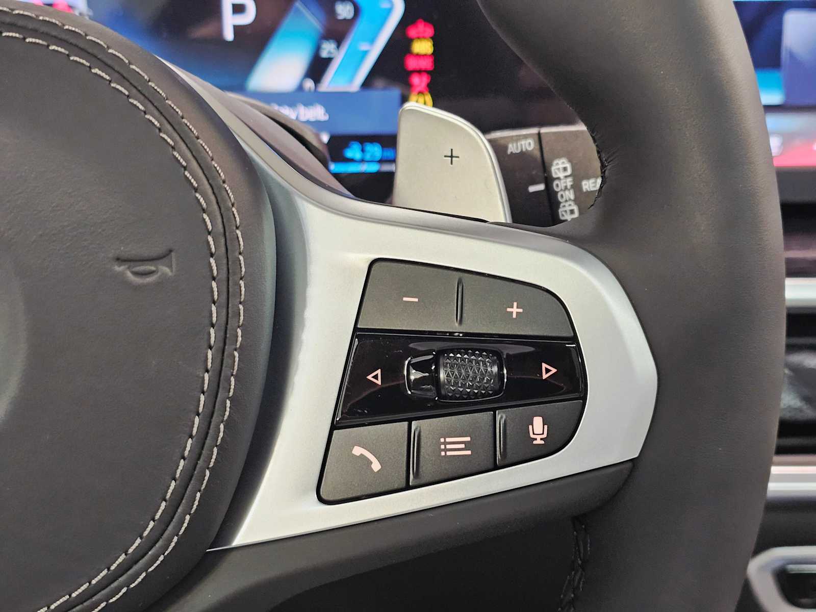 Thumbnail: 2026 BMW X5 - 12