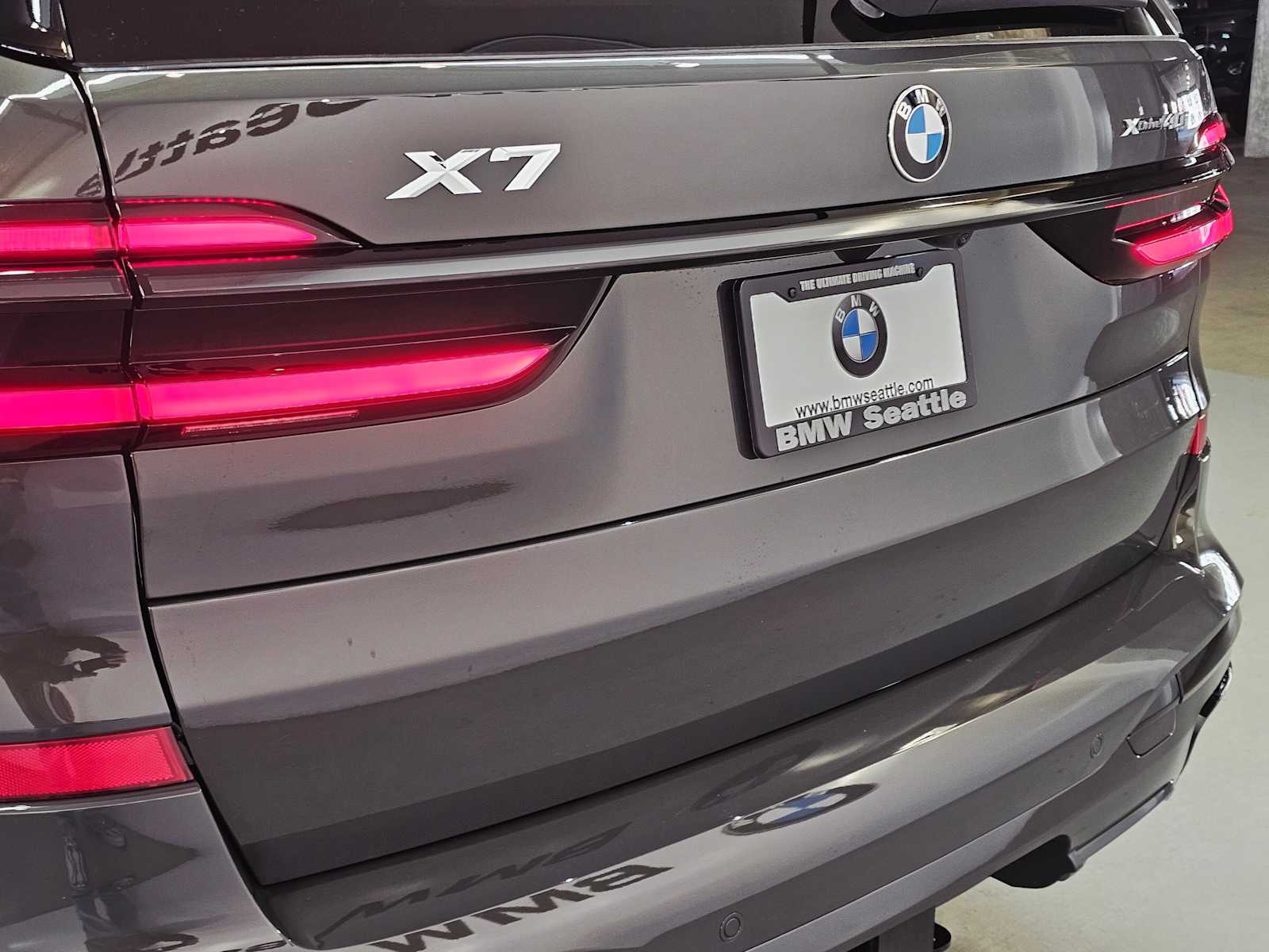 Thumbnail: 2026 BMW X7 - 7