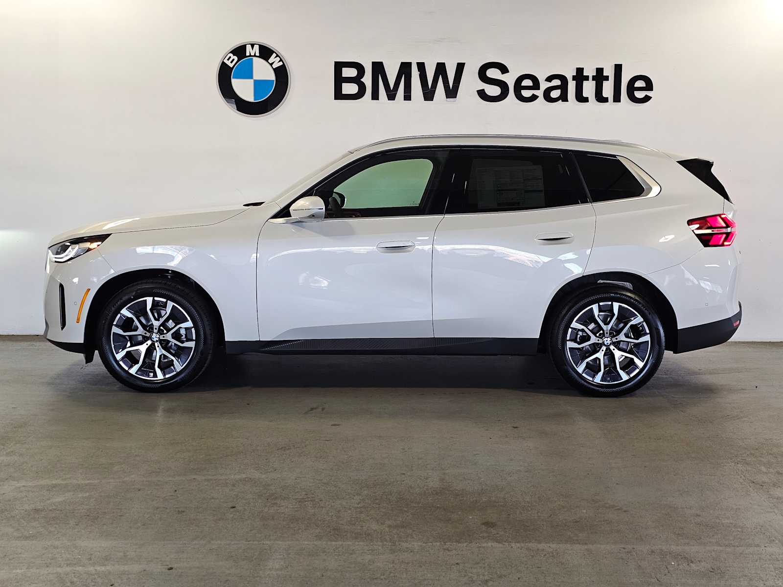 Thumbnail: 2026 BMW X3 - 3