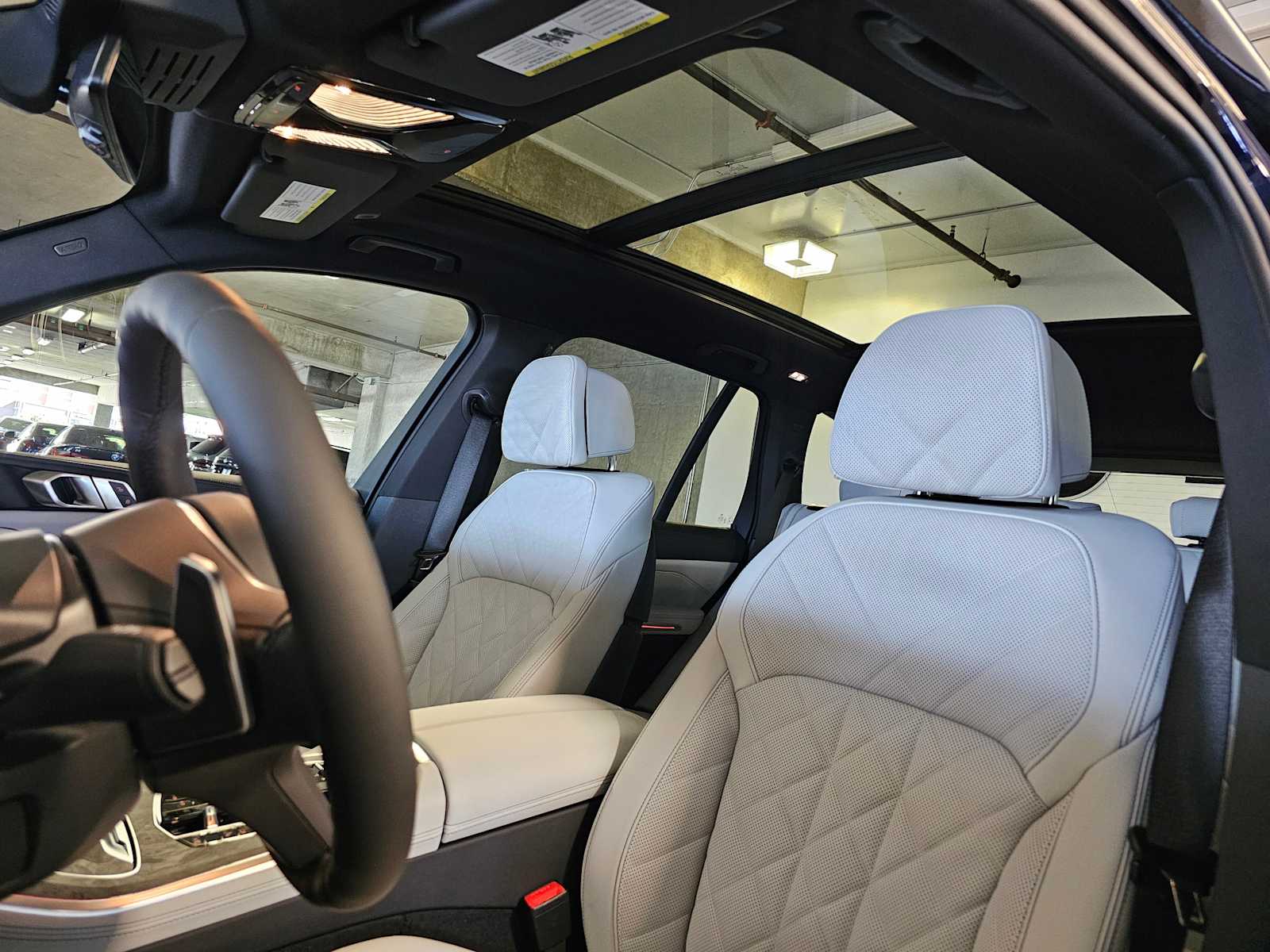 Thumbnail: 2026 BMW X5 - 33