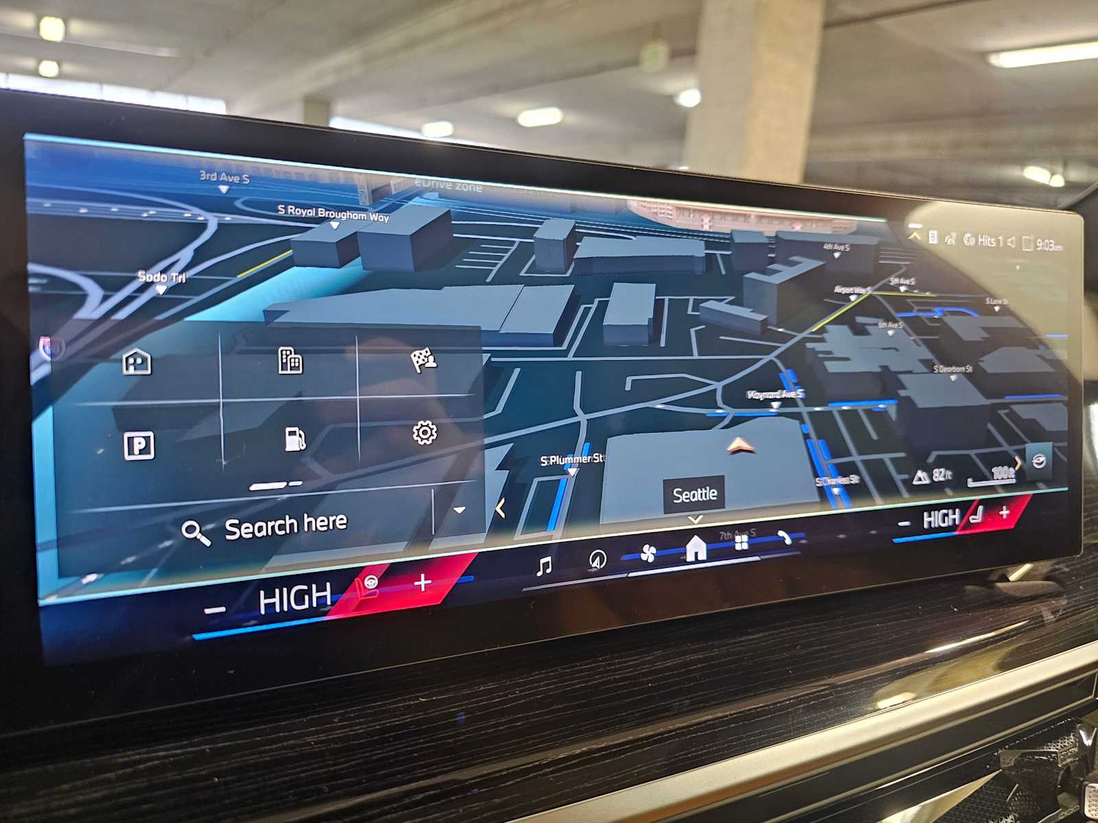 Thumbnail: 2026 BMW X5 - 17