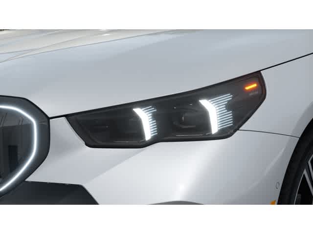 Thumbnail: 2026 BMW 5 Series - 6