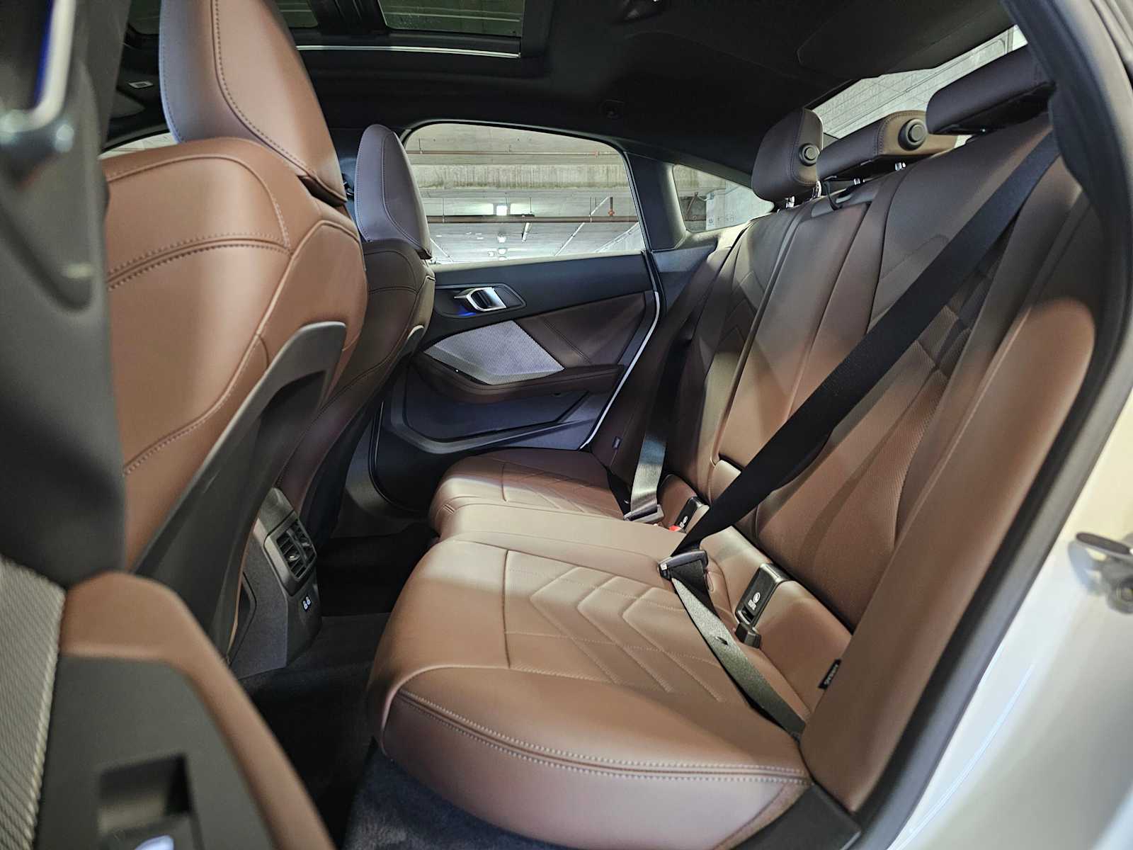 Thumbnail: 2025 BMW 2 Series - 34