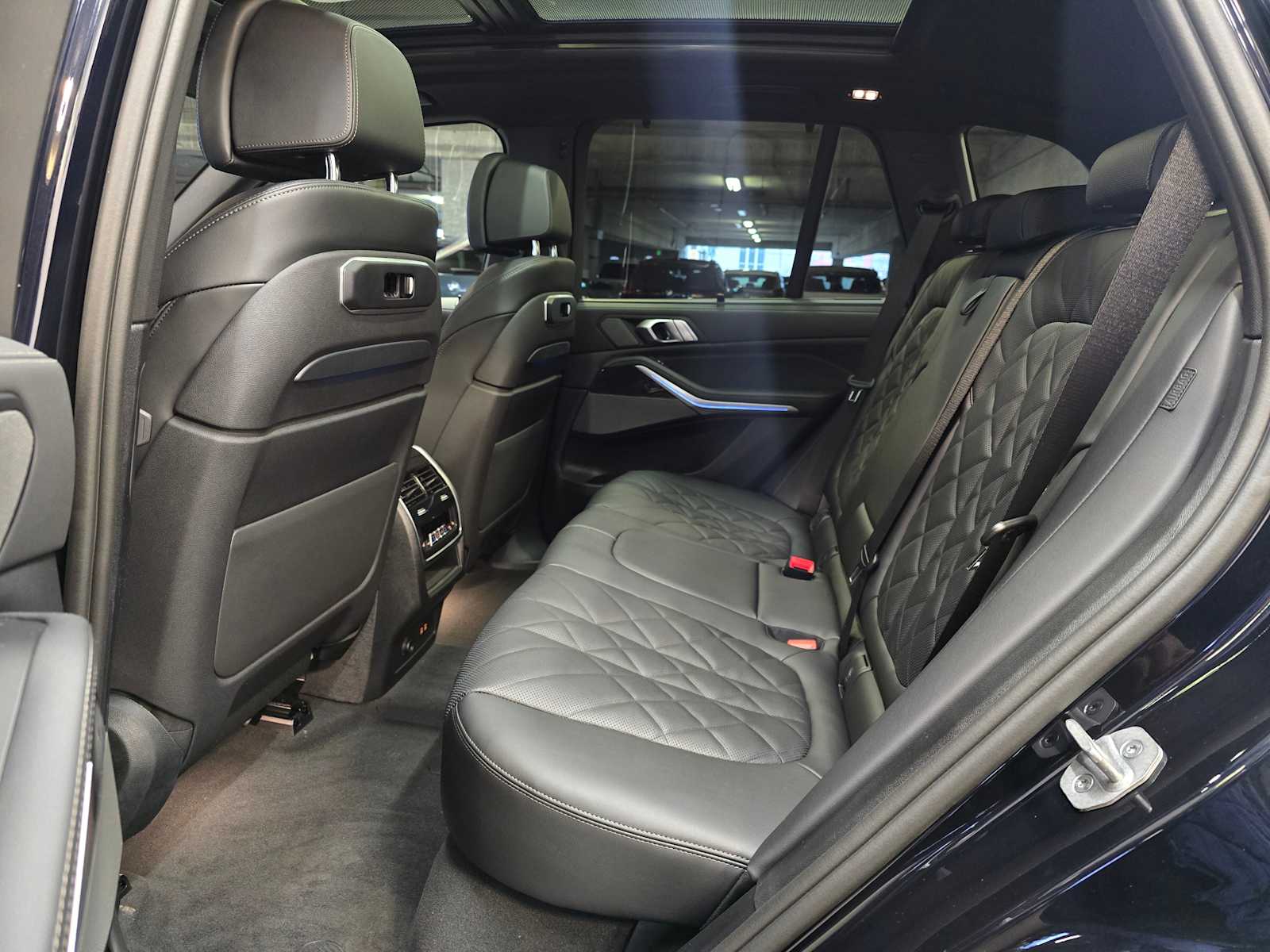 Thumbnail: 2026 BMW X5 - 28