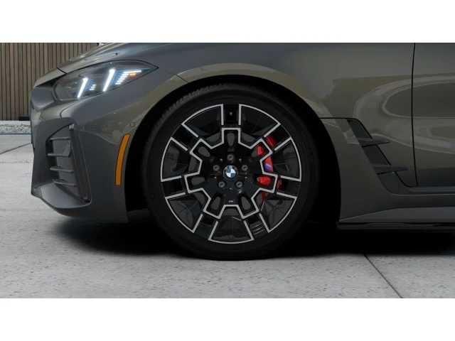 Thumbnail: 2026 BMW i4 - 7
