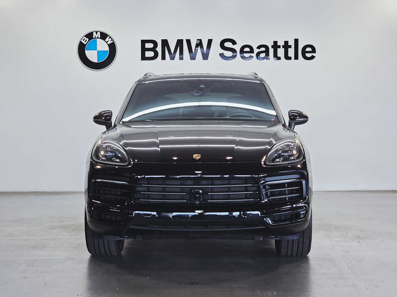 Thumbnail: 2023 Porsche Cayenne - 6
