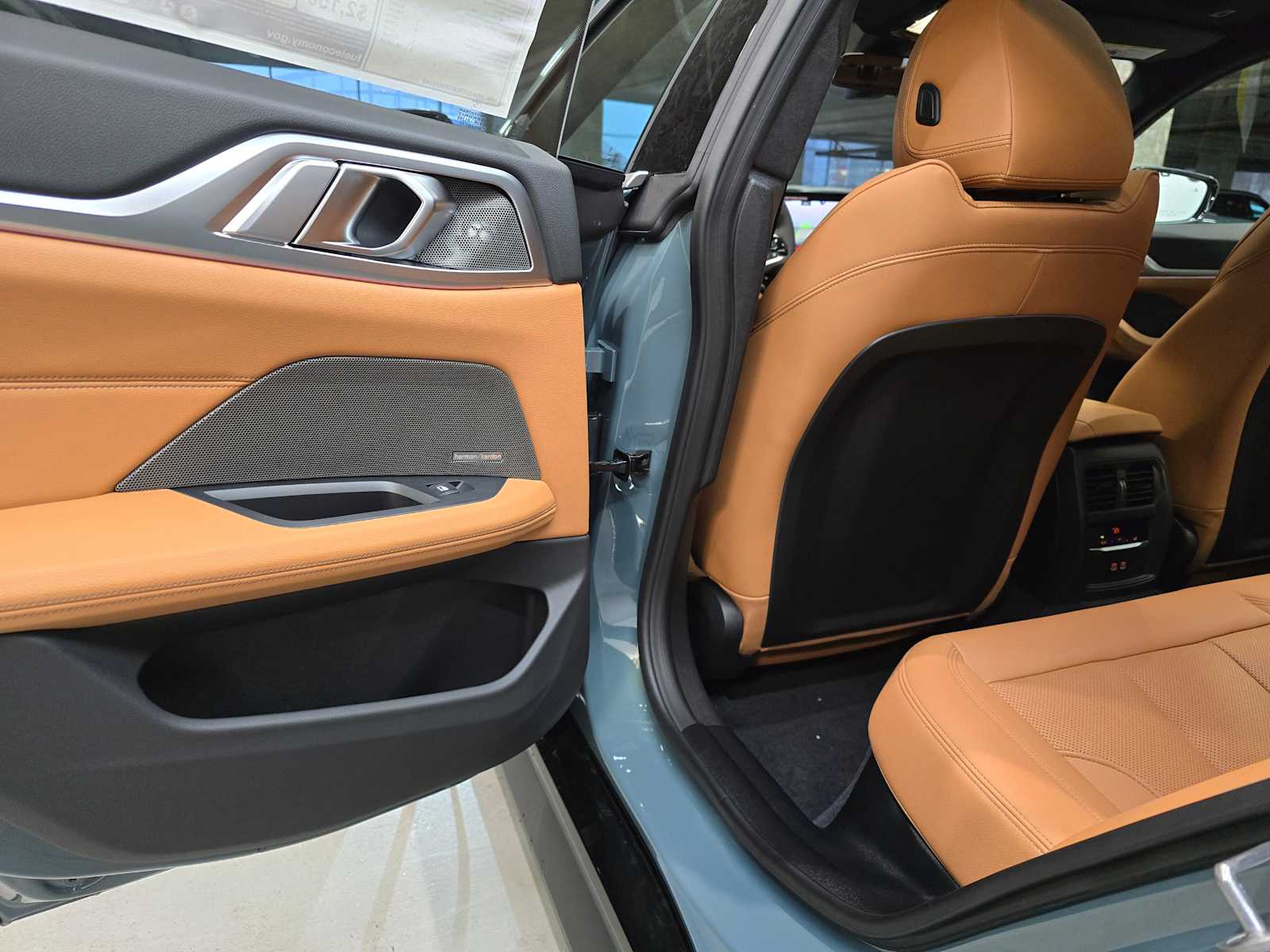 Thumbnail: 2026 BMW 4 Series - 26