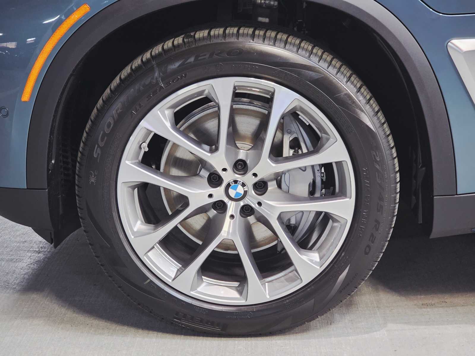 Thumbnail: 2026 BMW X5 - 7