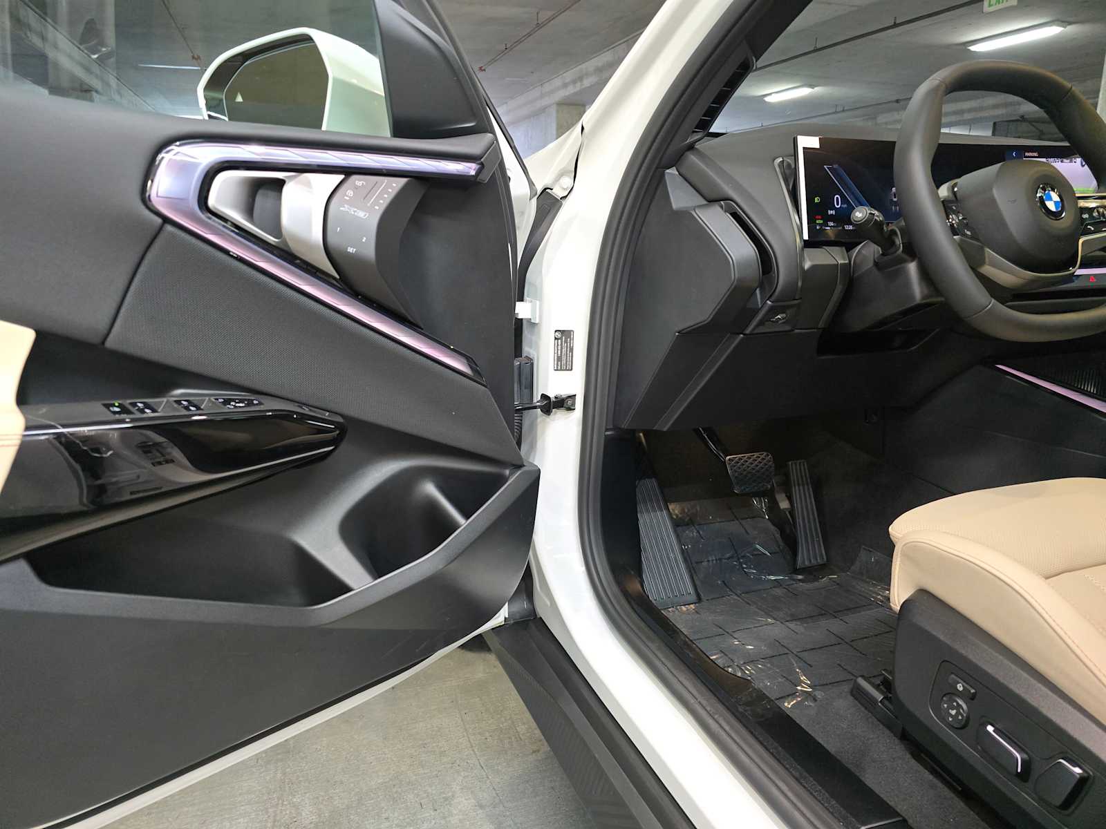 Thumbnail: 2026 BMW X3 - 22