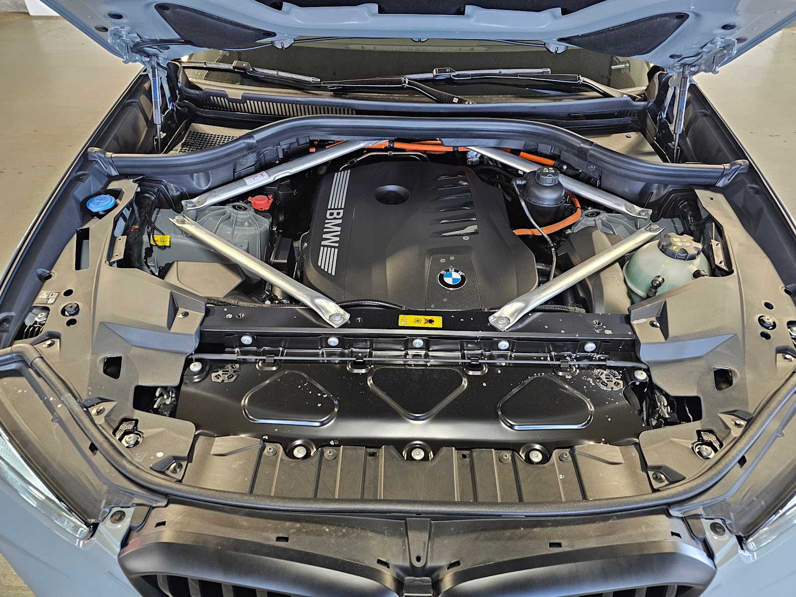 Thumbnail: 2026 BMW X5 - 9