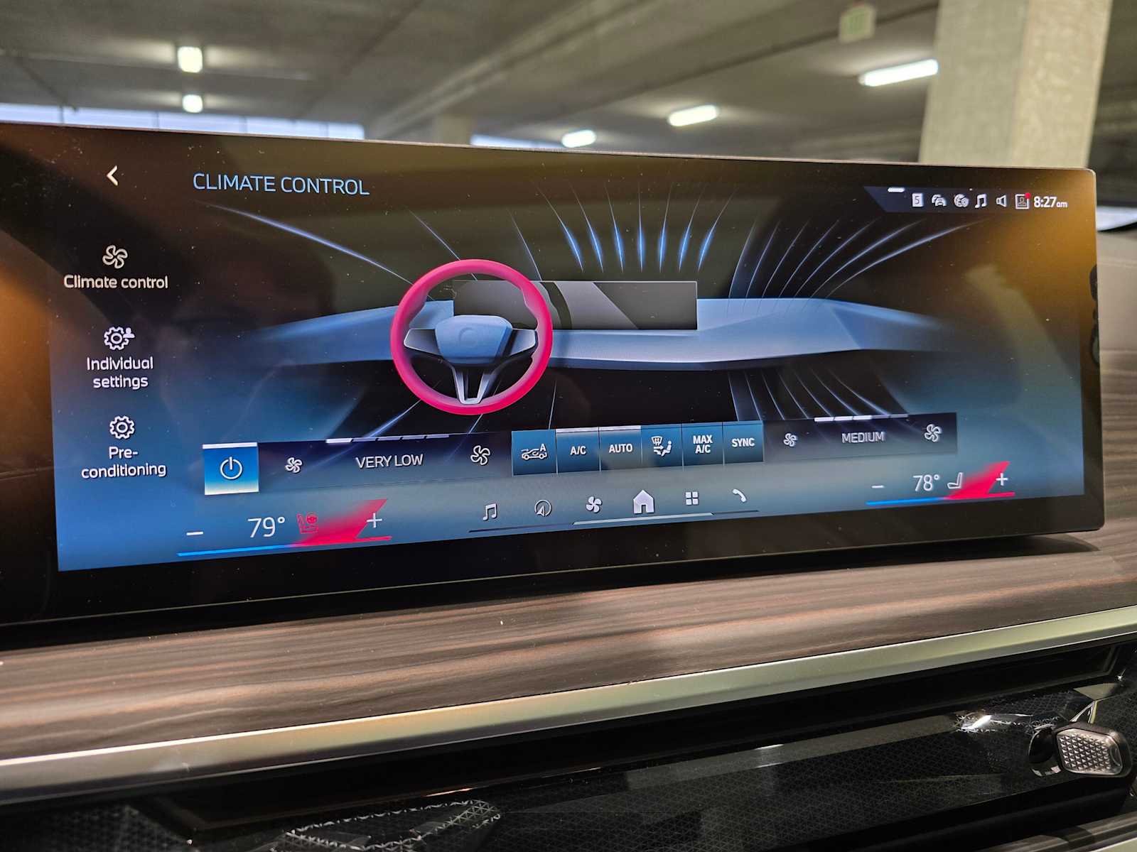 Thumbnail: 2026 BMW X5 - 15