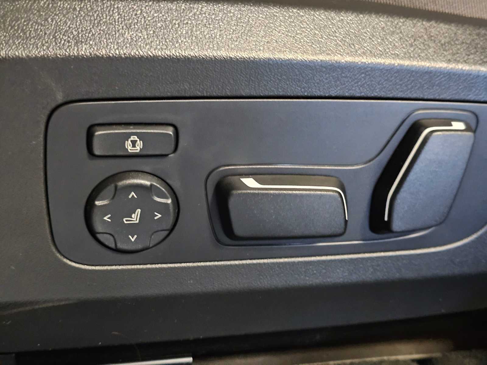 Thumbnail: 2026 BMW X3 - 23