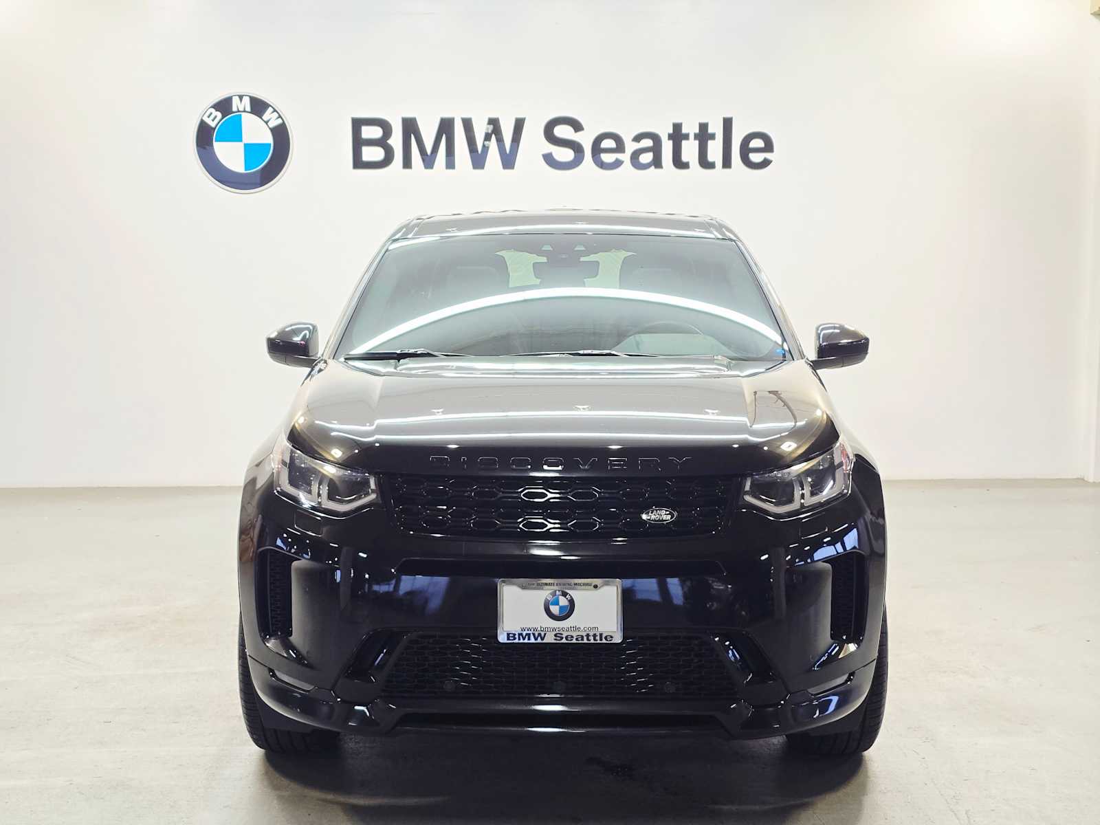 Thumbnail: 2020 Land Rover Discovery Sport - 6