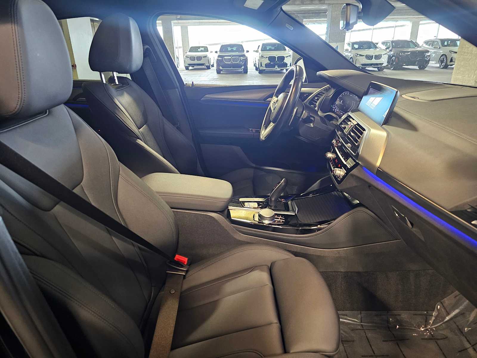 Thumbnail: 2021 BMW X4 - 43