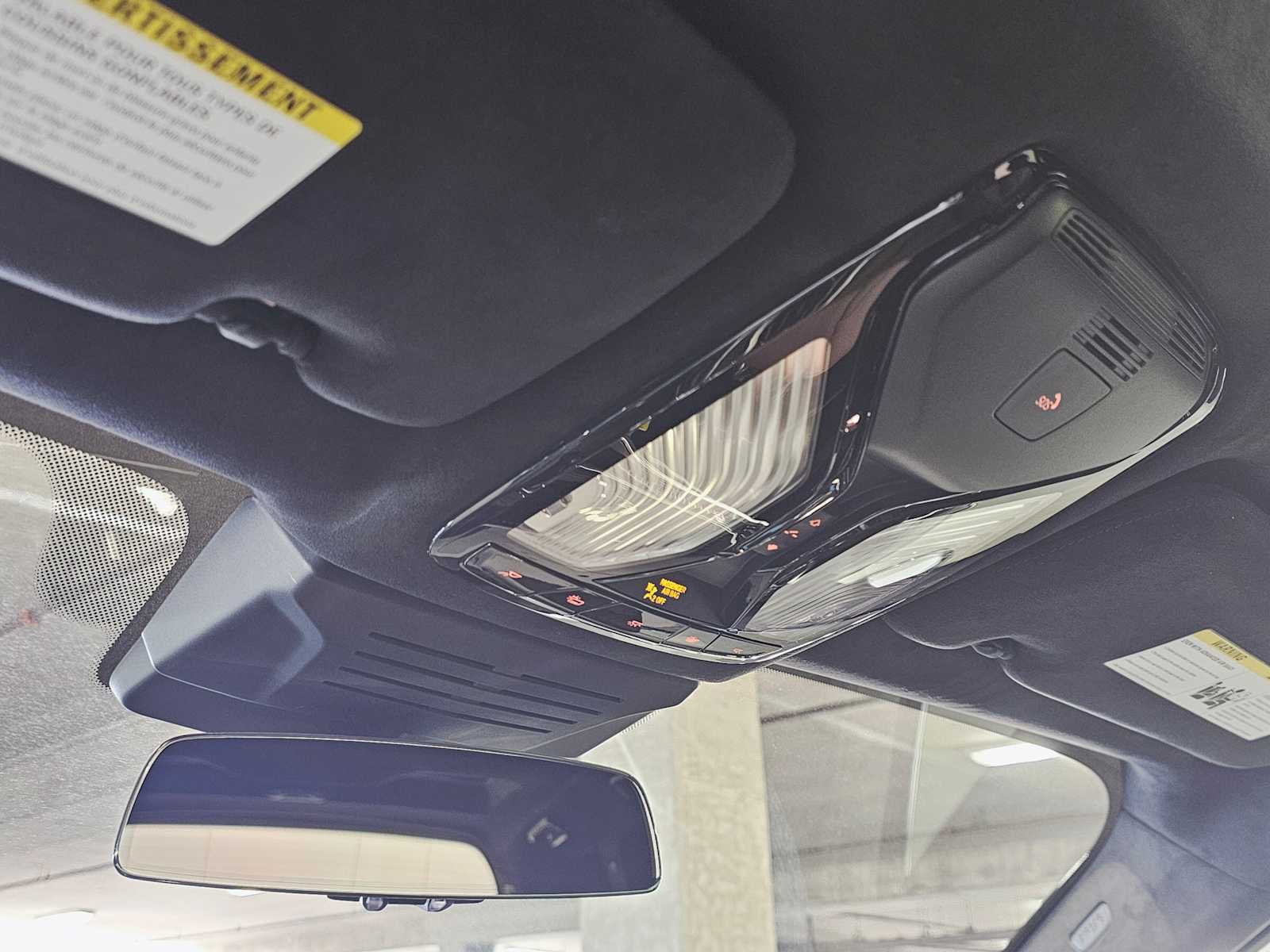 Thumbnail: 2026 BMW X7 - 21