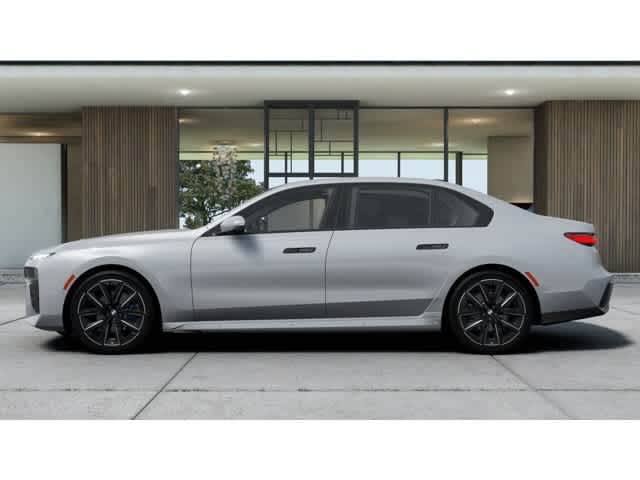 Thumbnail: 2026 BMW 7 Series - 4