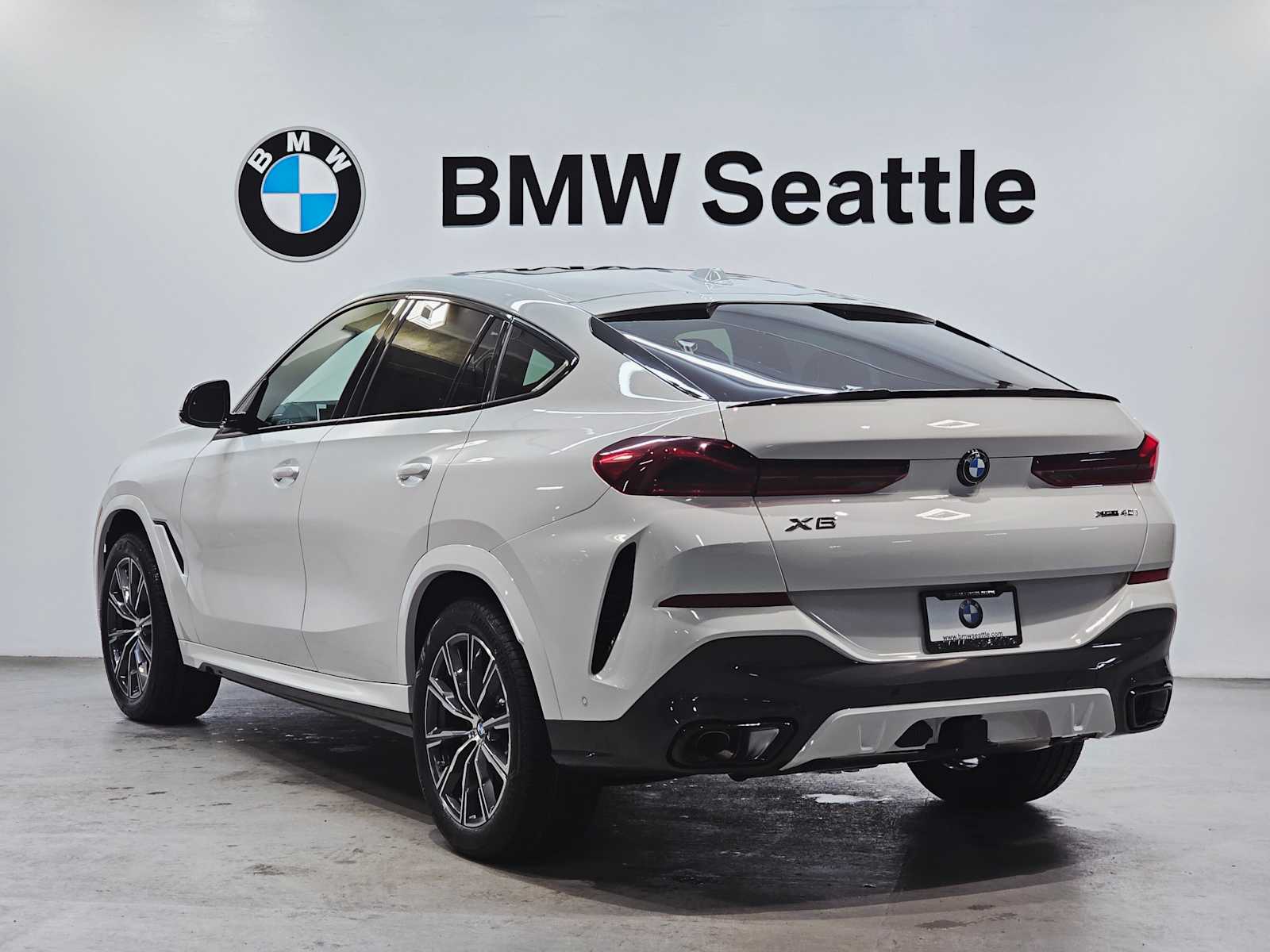 Thumbnail: 2026 BMW X6 - 4