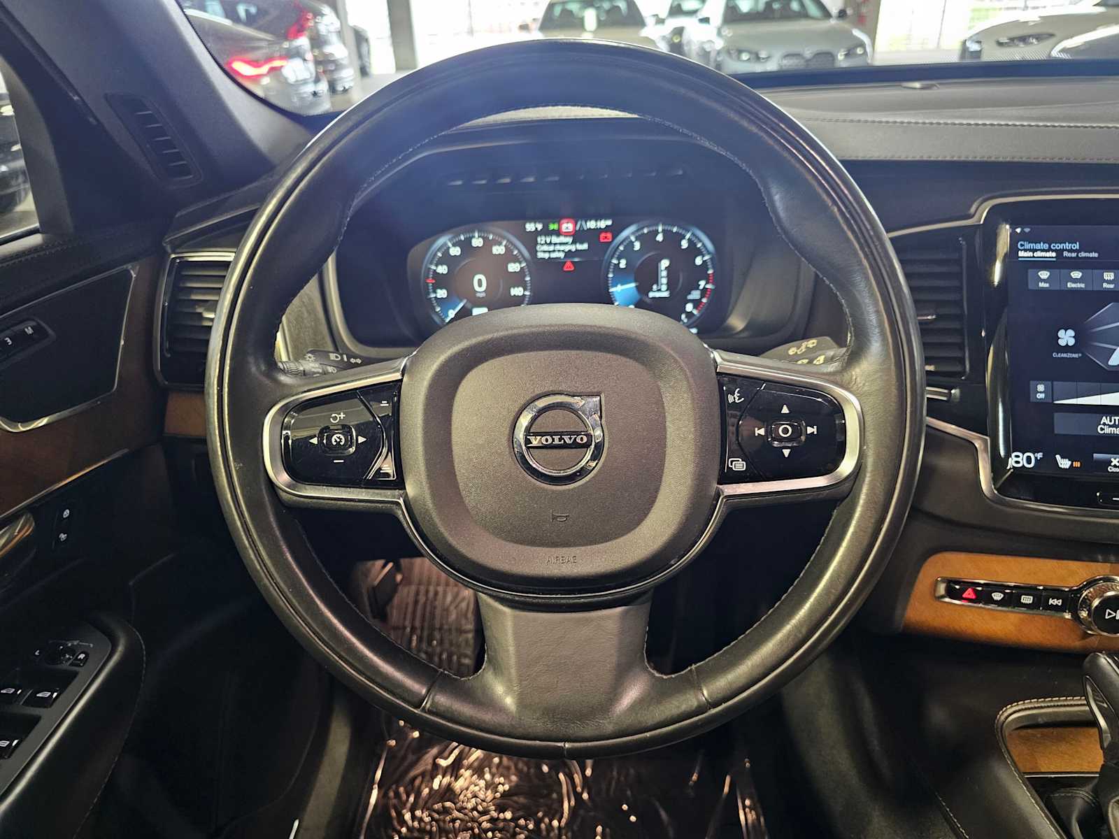 Thumbnail: 2016 Volvo XC90 - 11