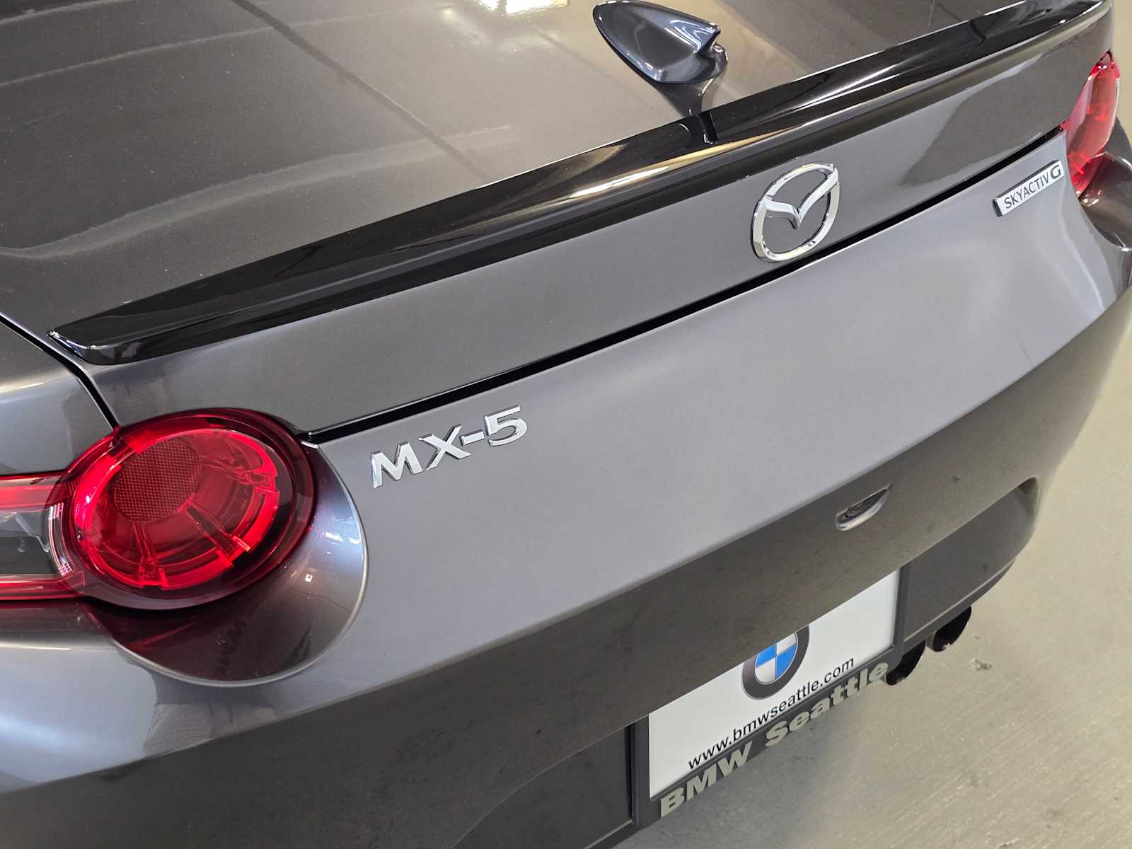 Thumbnail: 2022 Mazda MX-5 Miata - 7