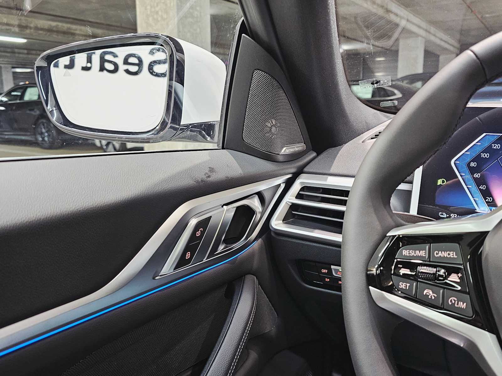 Thumbnail: 2025 BMW i4 - 22